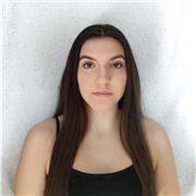 Ofrezco clases de teatro a niños de cualquier edad. He trabajado como actriz y tengo mucha experiencia. Además soy alegre y muy sociable